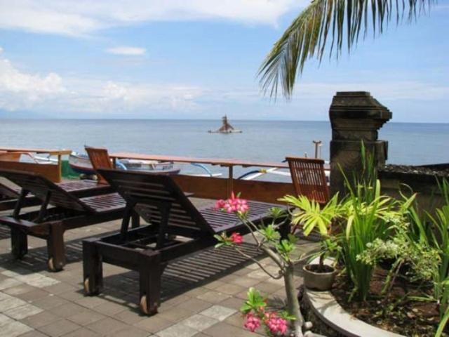 Mandhara Chico Bungalow โลวินา ภายนอก รูปภาพ